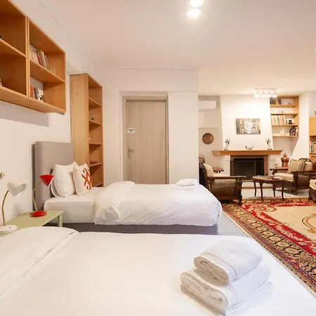 Athenian Getaway In Plaka With Acropolis View By Athenian Homes Athens