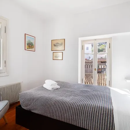 Athenian Getaway In Plaka With Acropolis View By Athenian Homes Apartment *