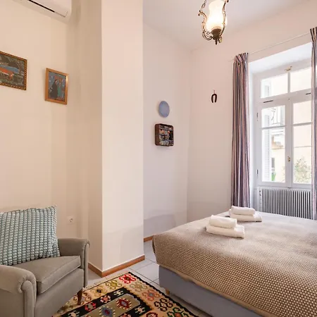 Athenian Getaway In Plaka With Acropolis View By Athenian Homes * Athens