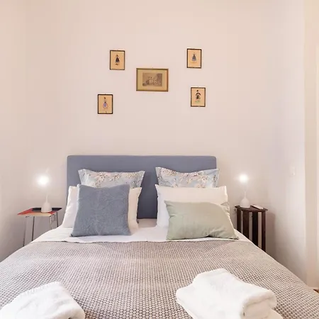 Apartment Athenian Getaway In Plaka With Acropolis View By Athenian Homes