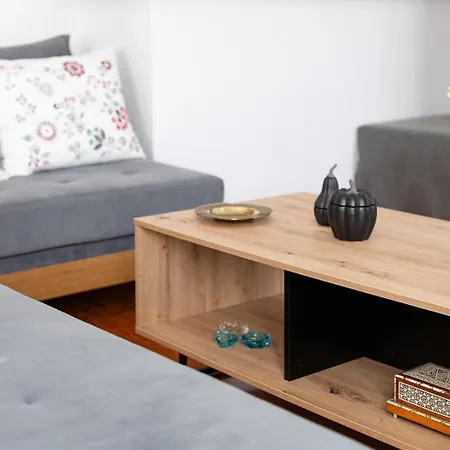 Athenian Getaway In Plaka With Acropolis View By Athenian Homes