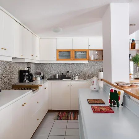 Athenian Getaway In Plaka With Acropolis View By Athenian Homes Athens