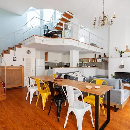 Athenian Getaway In Plaka With Acropolis View By Athenian Homes Appartement *